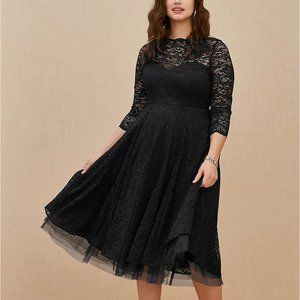Torrid 14 L Dress Black Lace Midi Skater Plus NWT